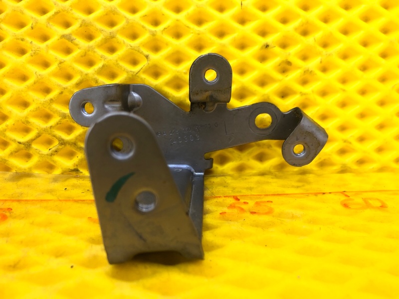 Кронштейн Mercedes-Benz S-Class 2014 W222