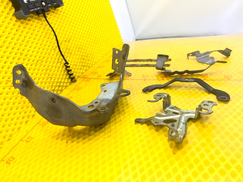 Кронштейн Mercedes-Benz S-Class 2014 W222