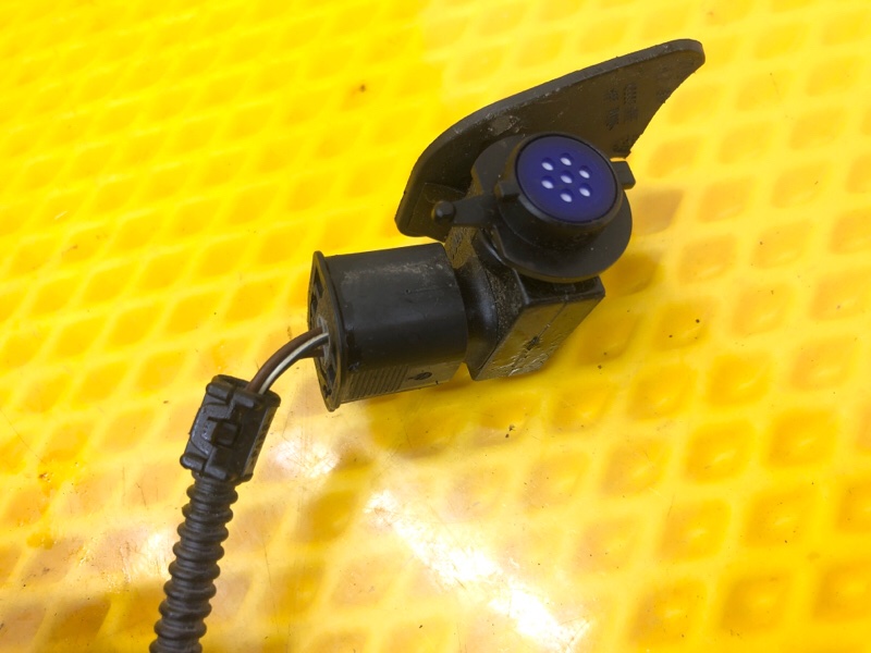 Бачок главного тормозного цилиндра Audi Q7 2014 4LB