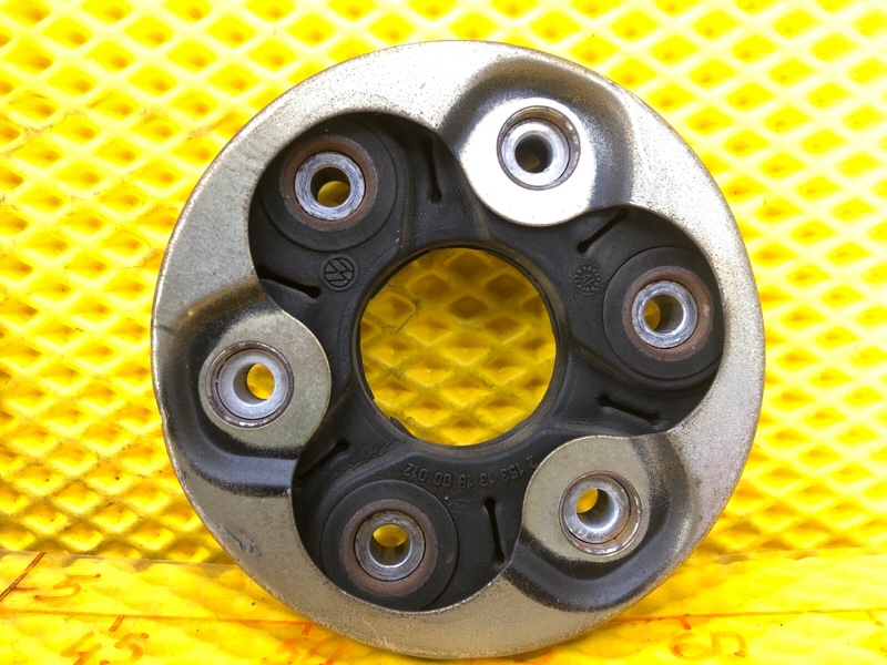 Муфта карданного вала Volkswagen Tiguan 2013 5N1