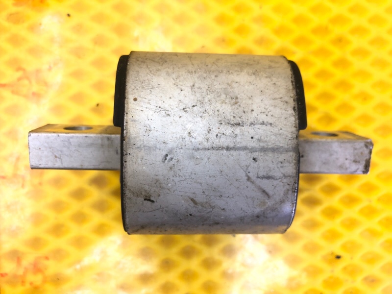 Подушка АКПП Mercedes-Benz S-Class 2014 W222