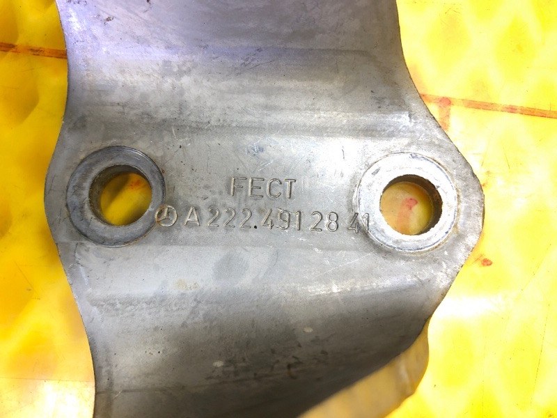 Кронштейн глушителя Mercedes-Benz S-Class 2014 W222