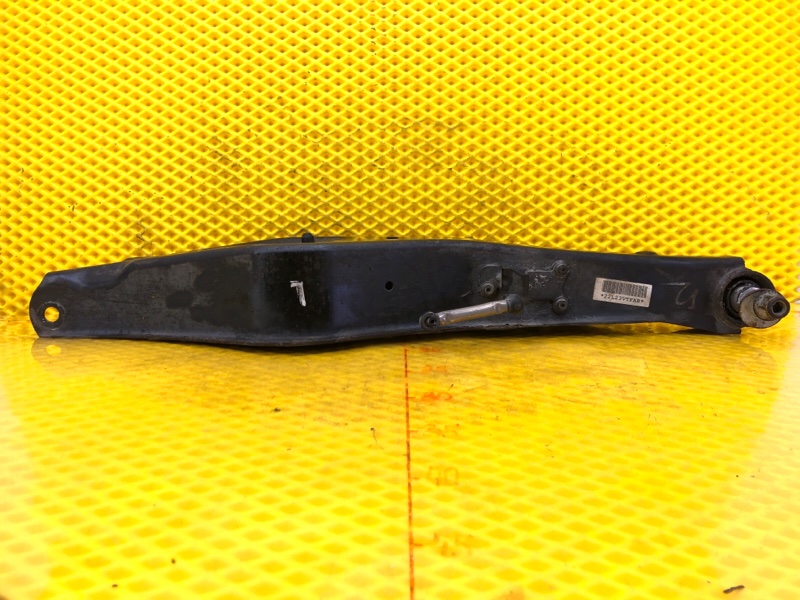 Рычаг задний нижний подпружинный Volkswagen Tiguan 2013 5N1