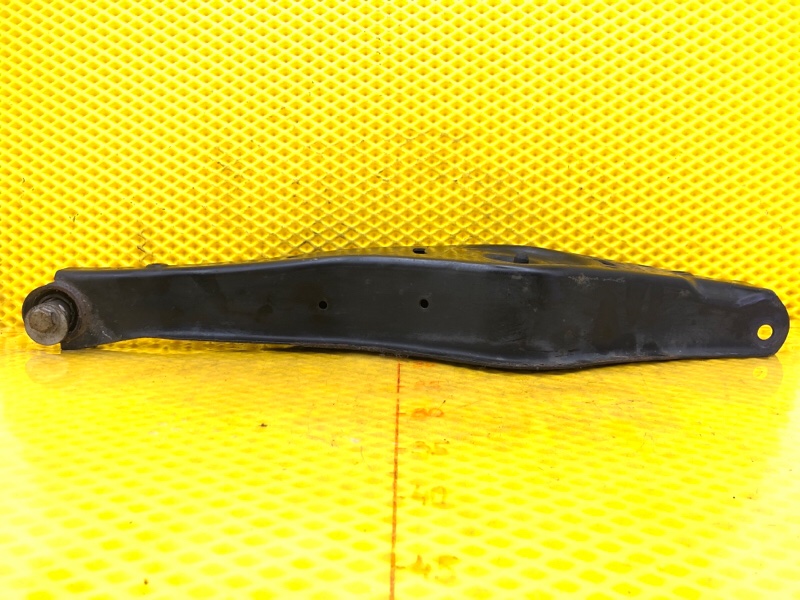 Рычаг задний нижний подпружинный Volkswagen Tiguan 2013 5N1