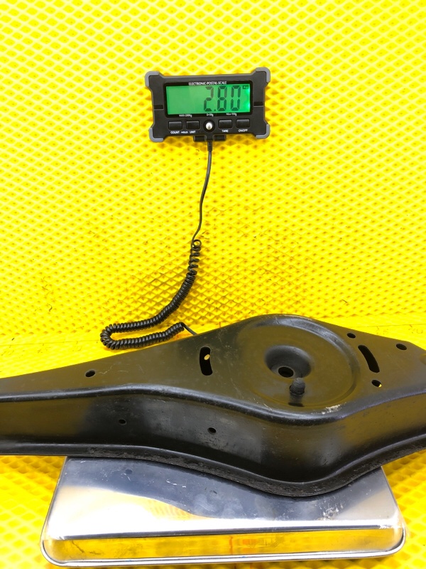 Рычаг задний нижний подпружинный Volkswagen Tiguan 2013 5N1