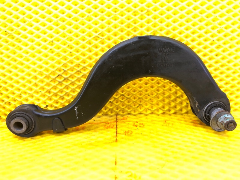 Рычаг задний Volkswagen Tiguan 2013 5N1