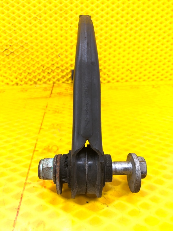 Рычаг задний Volkswagen Tiguan 2013 5N1