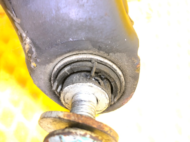 Рычаг задний Volkswagen Tiguan 2013 5N1