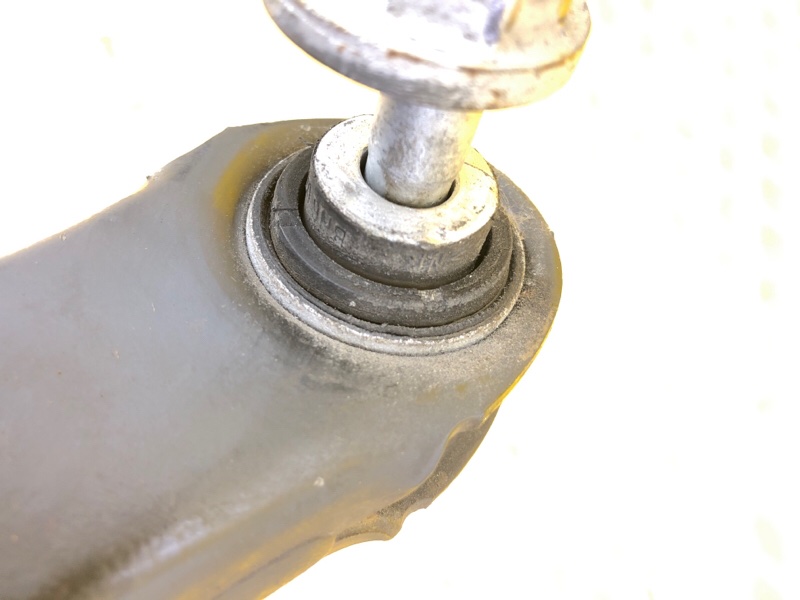 Рычаг задний Volkswagen Tiguan 2013 5N1