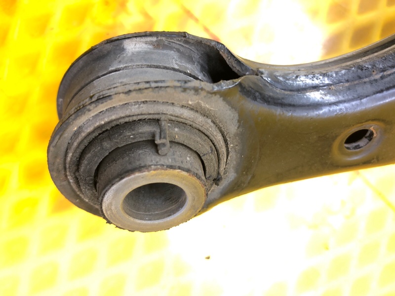 Рычаг задний Volkswagen Tiguan 2013 5N1