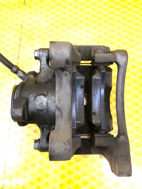 Суппорт тормозной Volkswagen Tiguan 2013 5N1