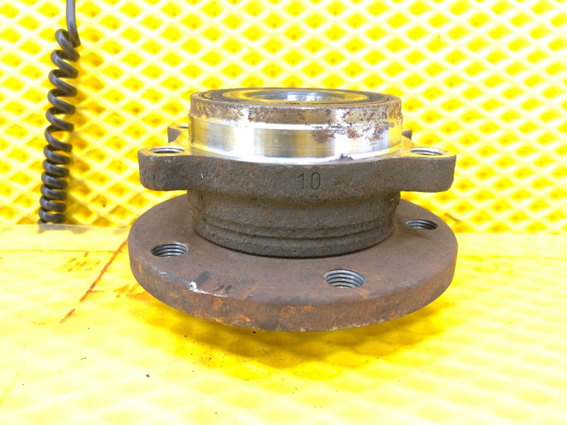 Ступица Volkswagen Tiguan 2013 5N1