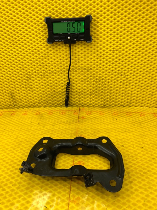 Кронштейн крепления Volkswagen Tiguan 2013 5N1