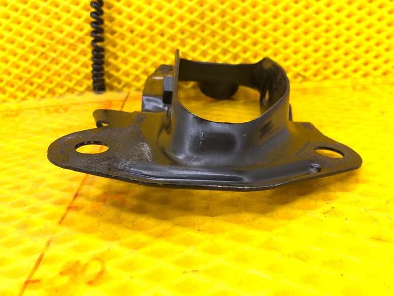 Кронштейн крепления Volkswagen Tiguan 2013 5N1