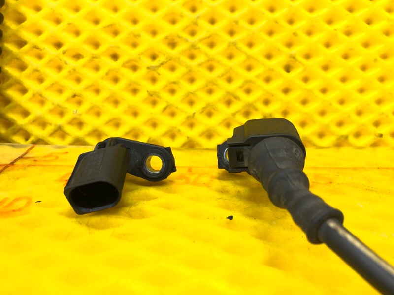 Датчик абс abs Volkswagen Tiguan 2013 5N1