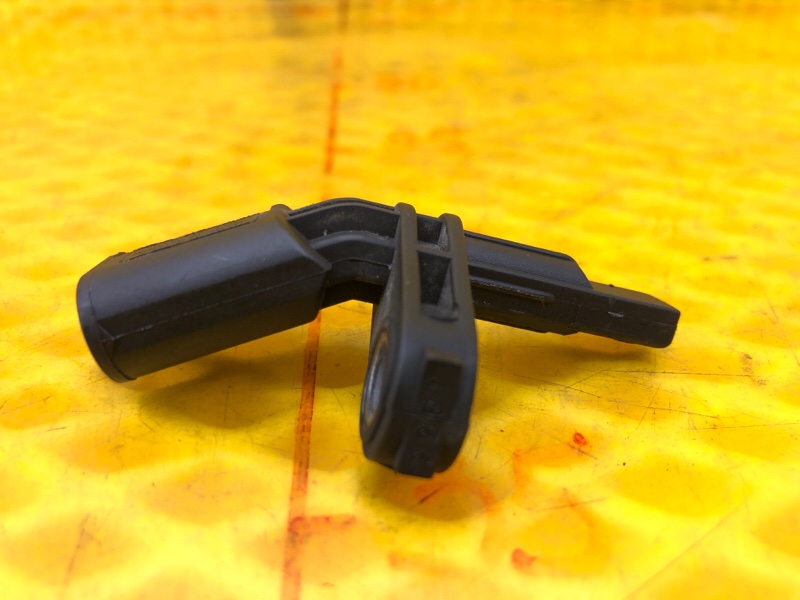 Датчик абс abs Volkswagen Tiguan 2013 5N1