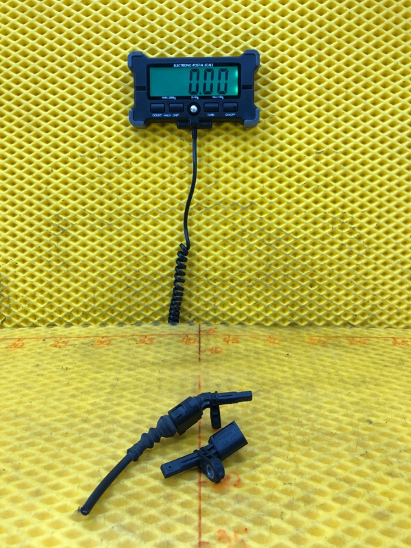 Датчик абс abs Volkswagen Tiguan 2013 5N1