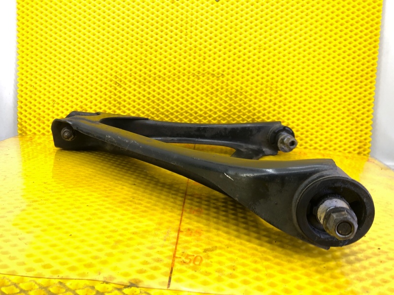 Рычаг задний нижний Audi Q7 2014 4LB