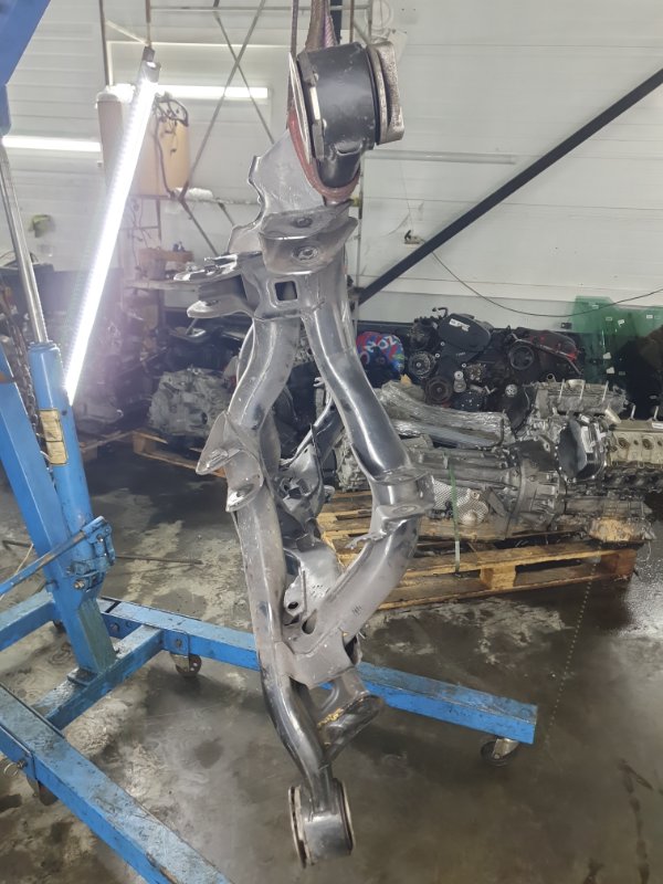 Балка задняя (подрамник) Audi Q7 2014 4LB