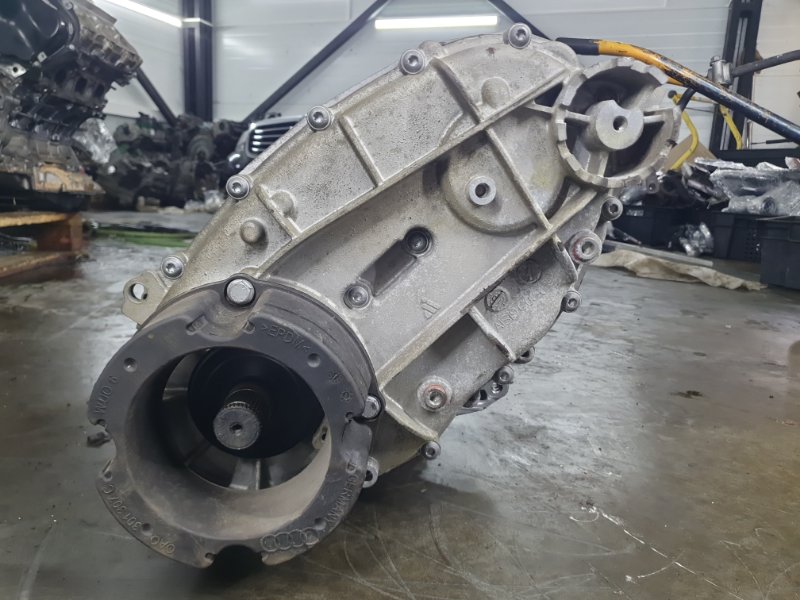 Раздатка Audi Q7 2014 4LB