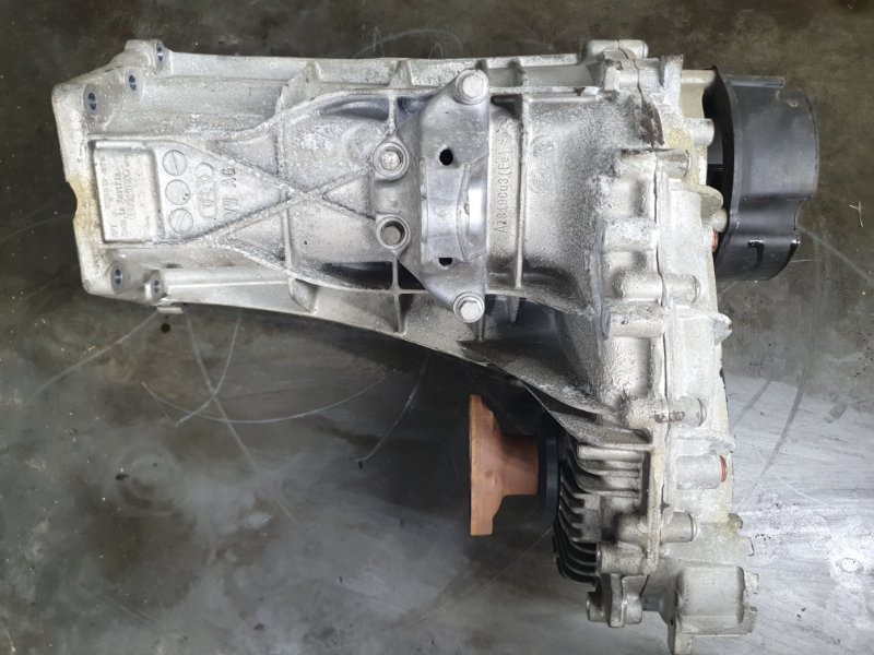 Раздатка Audi Q7 2014 4LB