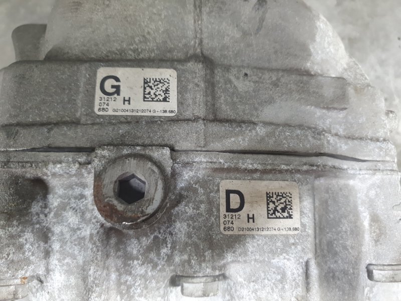 Редуктор заднего моста Audi Q7 2014 4LB