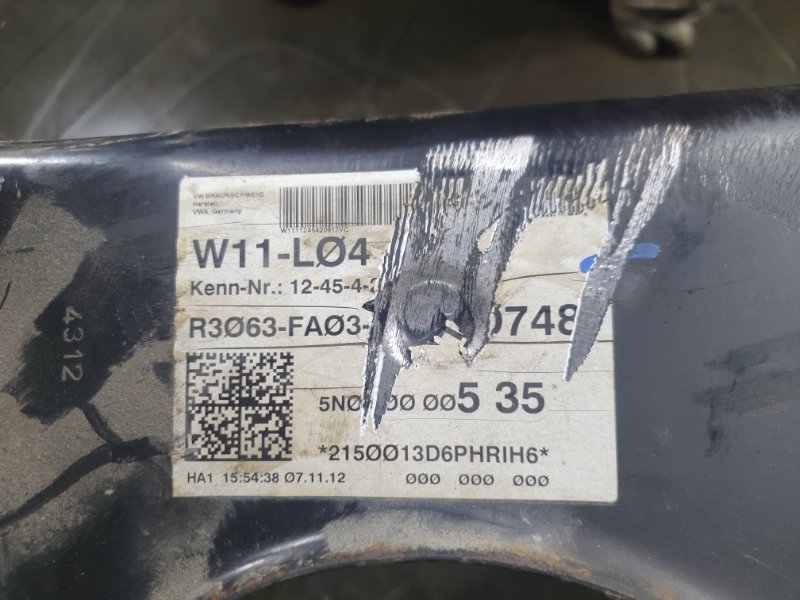 Подрамник задний Volkswagen Tiguan 2013 5N1