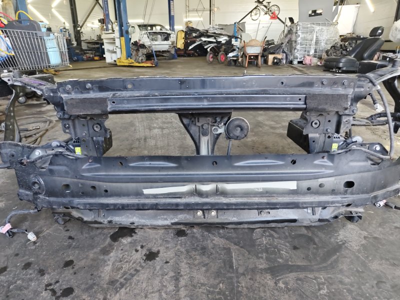Панель передняя (Телевизор) Subaru Levorg