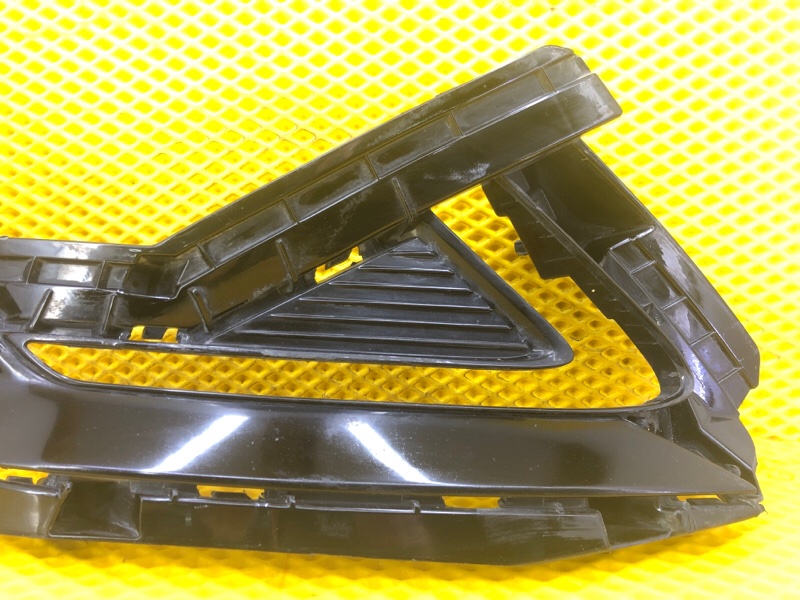 Накладка противотуманной фары KAIYI E5 2024 GS11
