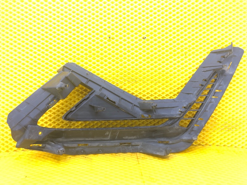 Накладка противотуманной фары KAIYI E5 2024 GS11