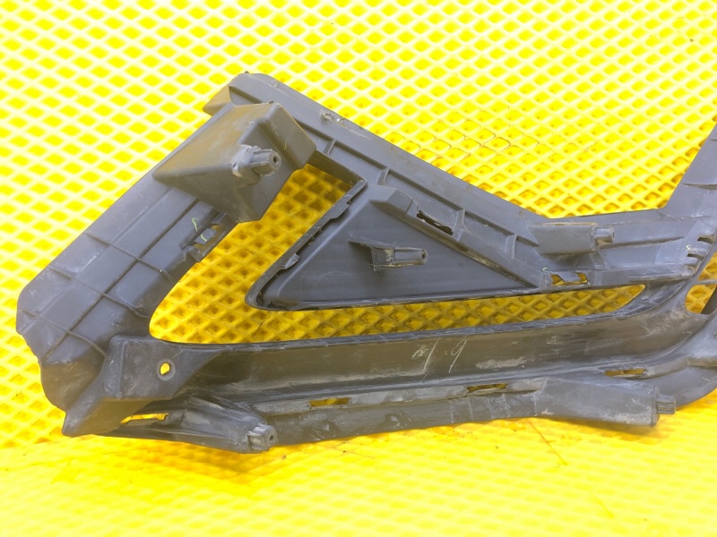 Накладка противотуманной фары KAIYI E5 2024 GS11