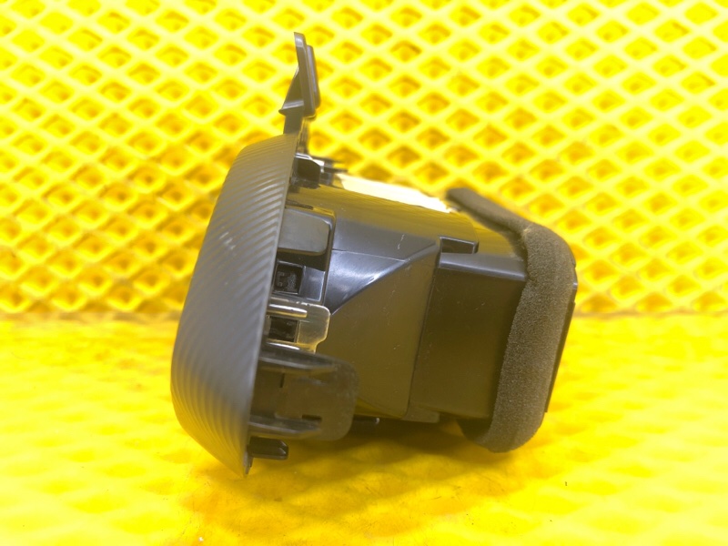 Дефлектор воздуховода правый KAIYI E5 2024 GS11
