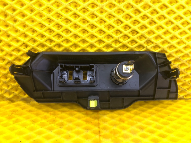Накладка центральной консоли KAIYI E5 2024 GS11