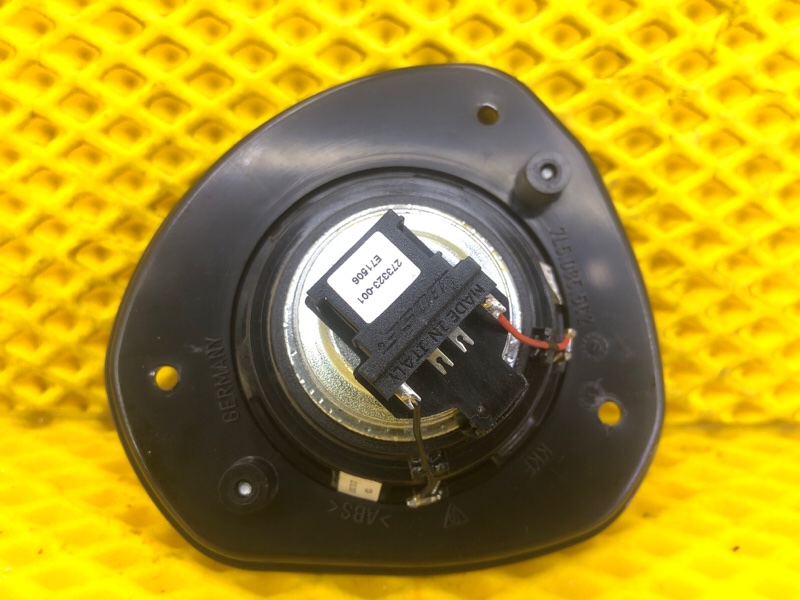 Динамик двери Porsche Cayenne 2008 957