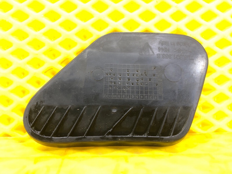 Заглушка бампера Porsche Cayenne 2008 957