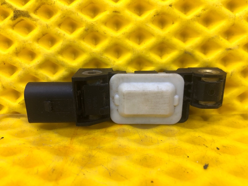 Датчик airbag Porsche Cayenne 2008 957