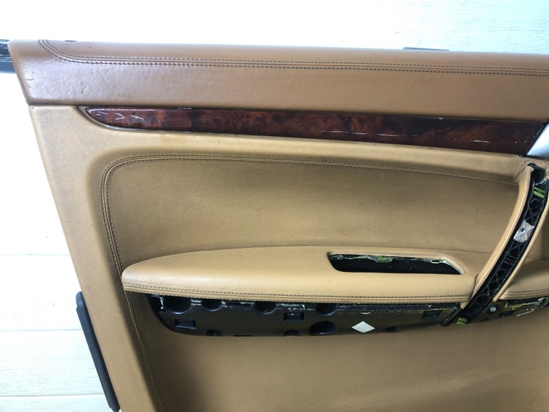 Обшивка двери (карта) Porsche Cayenne 2008 957