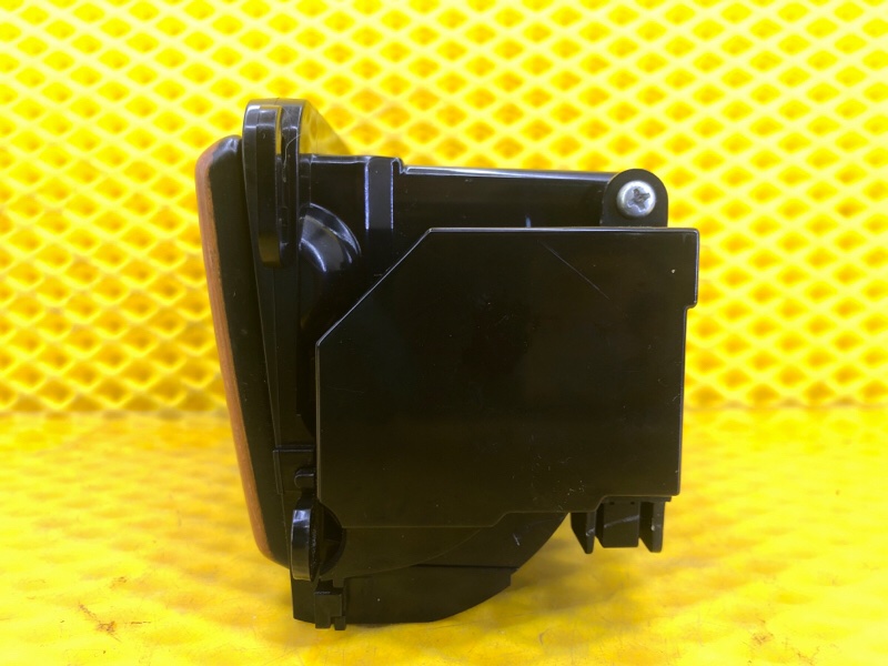 Пепельница Nissan Fuga 2007 Y50