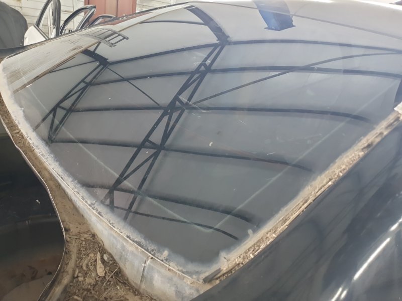 Стекло заднее Nissan Fuga 2007 Y50