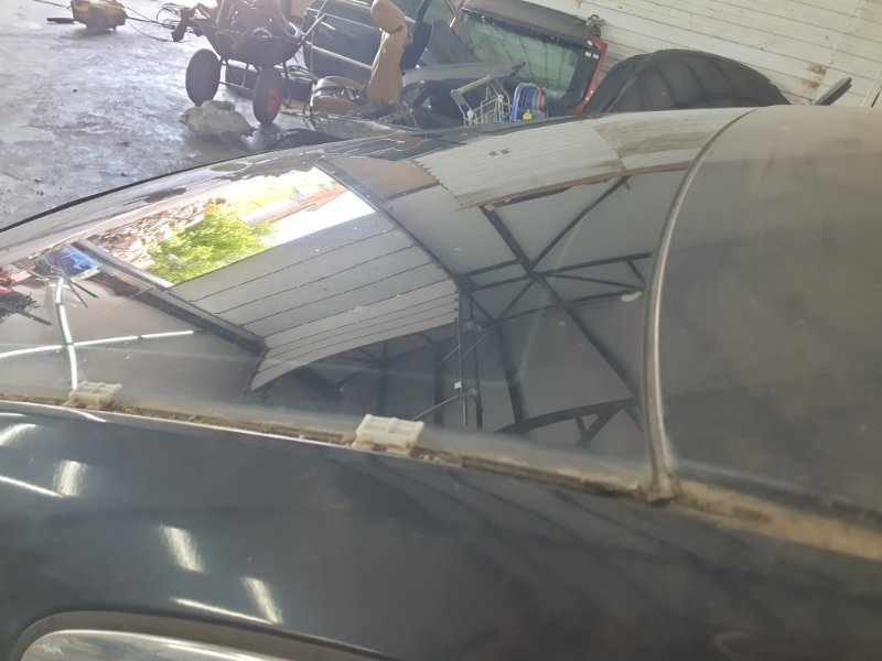 Стекло заднее Nissan Fuga 2007 Y50