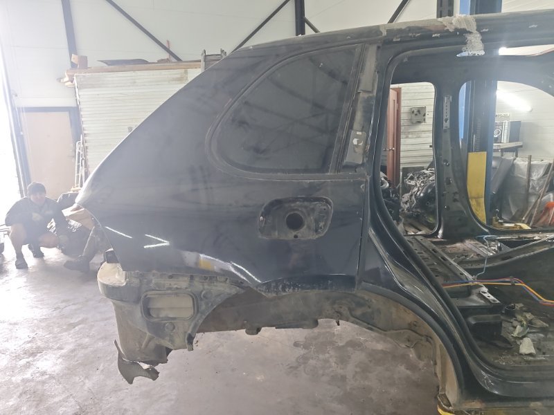 Крыло заднее правое (четверть) Porsche Cayenne 2008 957