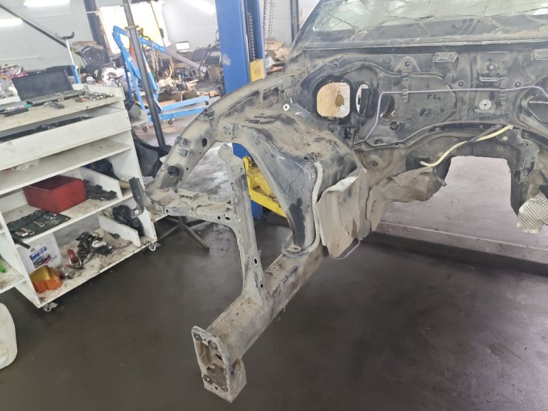 Лонжерон передний правый Porsche Cayenne 2008 957