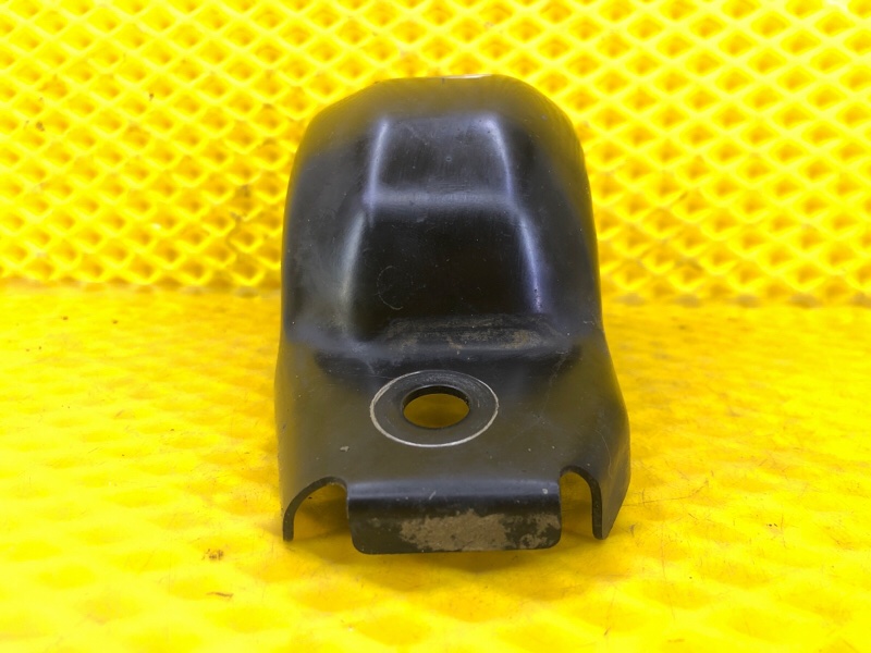 Кронштейн Nissan Fuga 2007 Y50