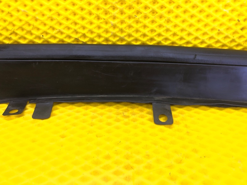 Пыльник крыла Nissan Fuga 2007 Y50