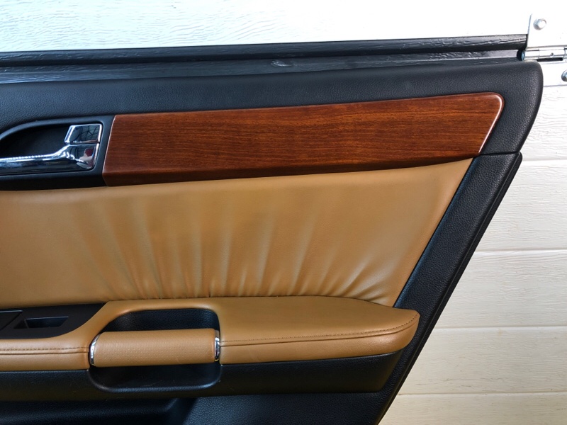 Обшивка двери (карта) Nissan Fuga 2007 Y50