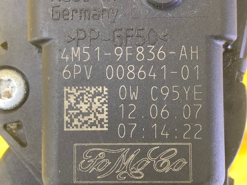 Педаль газа Ford Focus 2