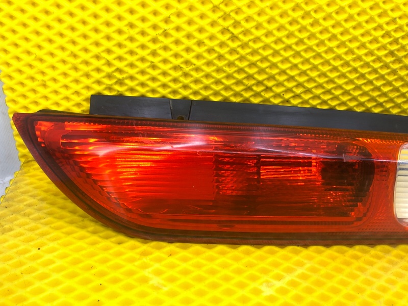 Фонарь задний правый Ford Focus 2
