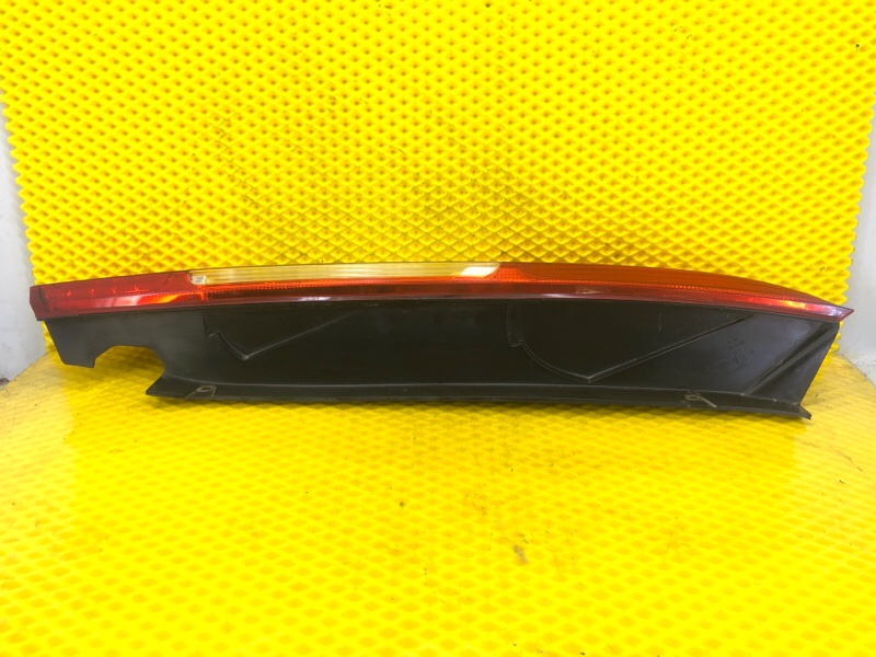 Фонарь задний правый Ford Focus 2