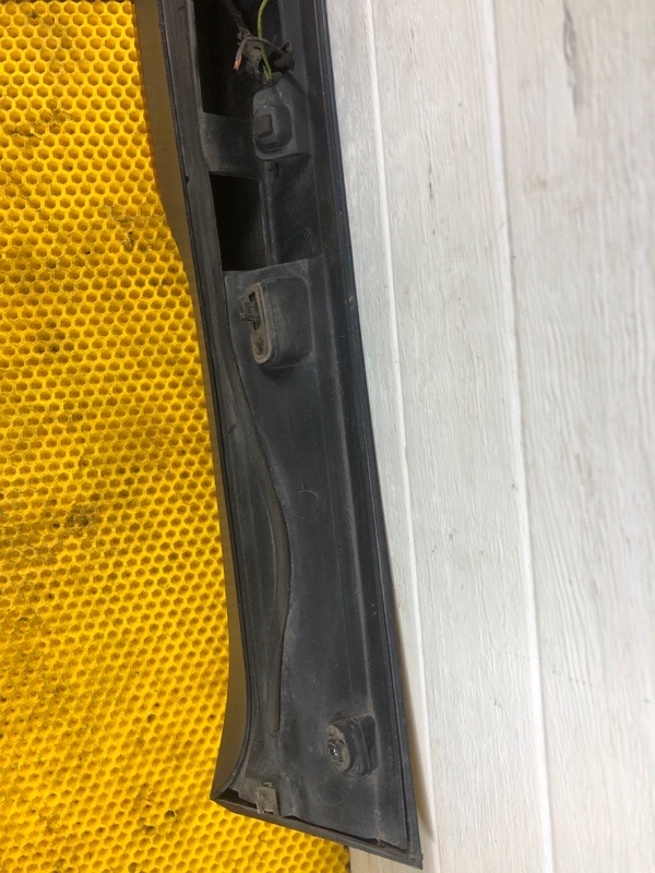 Спойлер Ford Focus 2
