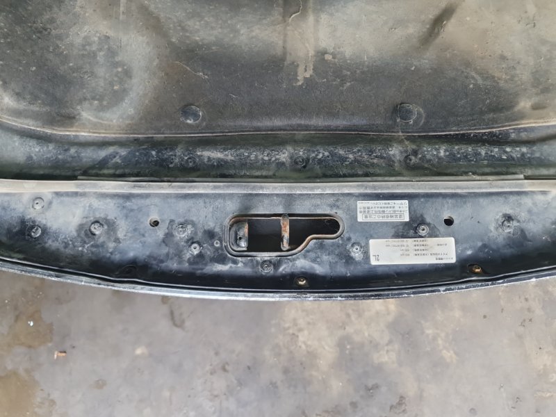 Капот Nissan Fuga 2007 Y50